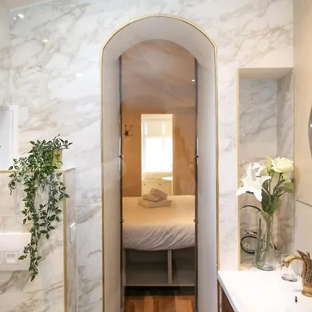 Appartement Cosy Montmartre - Paris 18 - 4P - Flat-Guest *
